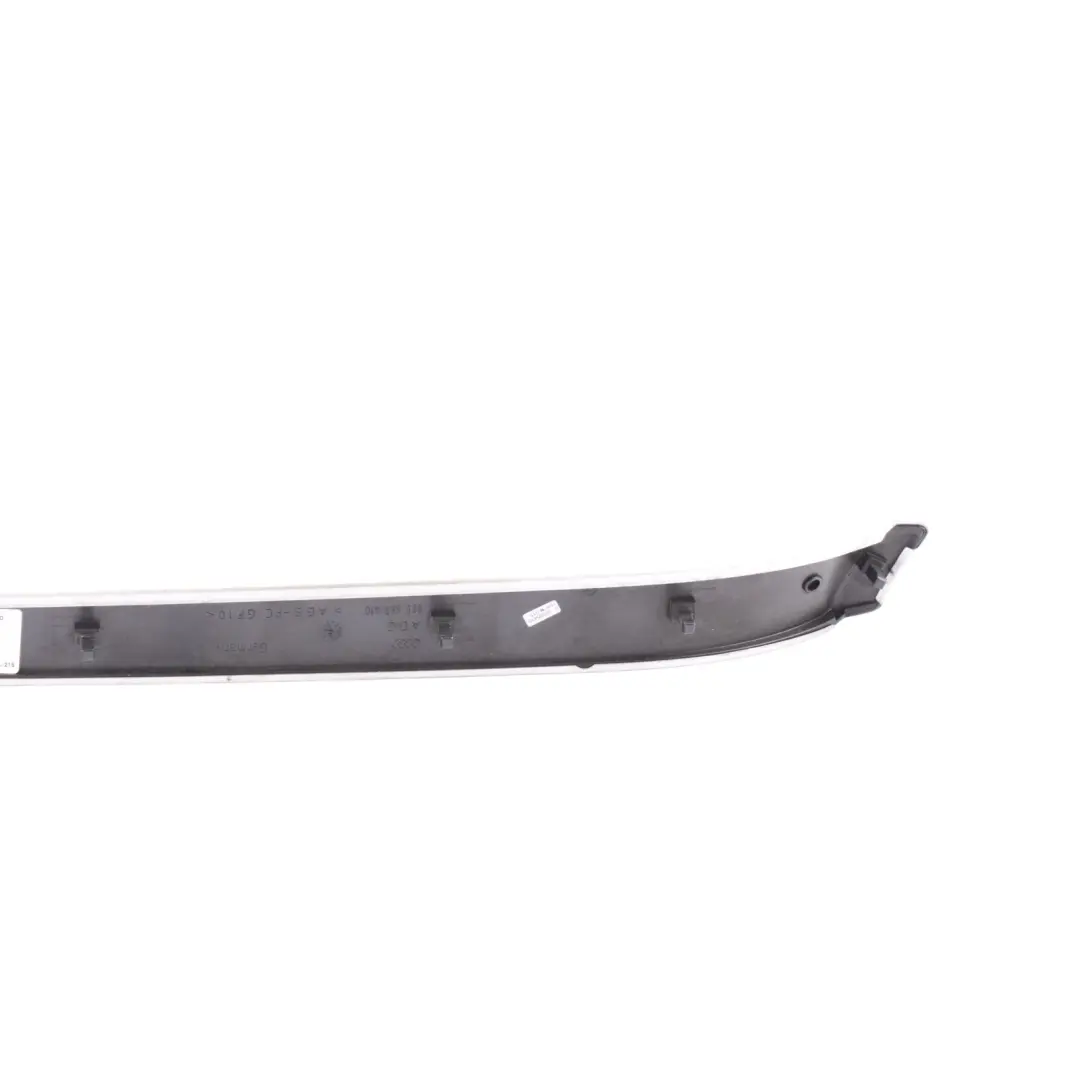Audi A4 B7 Baguette Moulure Porte Avant Droite Aluminium Brossé - SKU 8E0867410 - Numéro de pièce 8E0867410