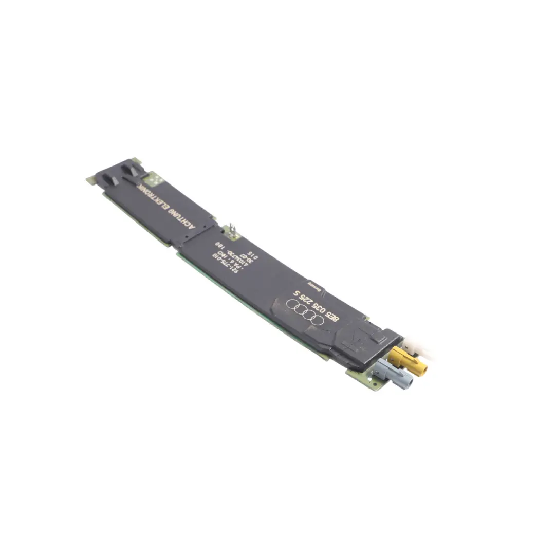 Wzmacniacz Antenowy Szyby do Audi A4 B7 o numerze 8E5035225S Audi A4 B7 Wzmacniacz Antenowy Szyby - SKU 8E5035225S - Numer Części 8E5035225S