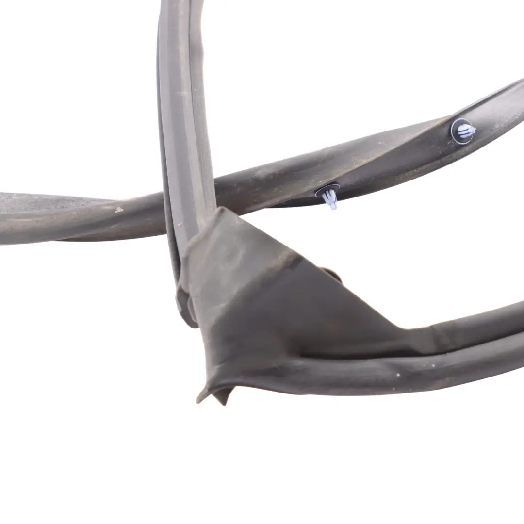 8F Cabriolet Vordere Tür Gummidichtung Dichtung Links für Audi A5 mit Teilenummer 8F0837911C Audi A5 8F Cabriolet Vordere Tür Gummidichtung Dichtung Links - SKU 8F0837911C - Teilenummer 8F0837911C