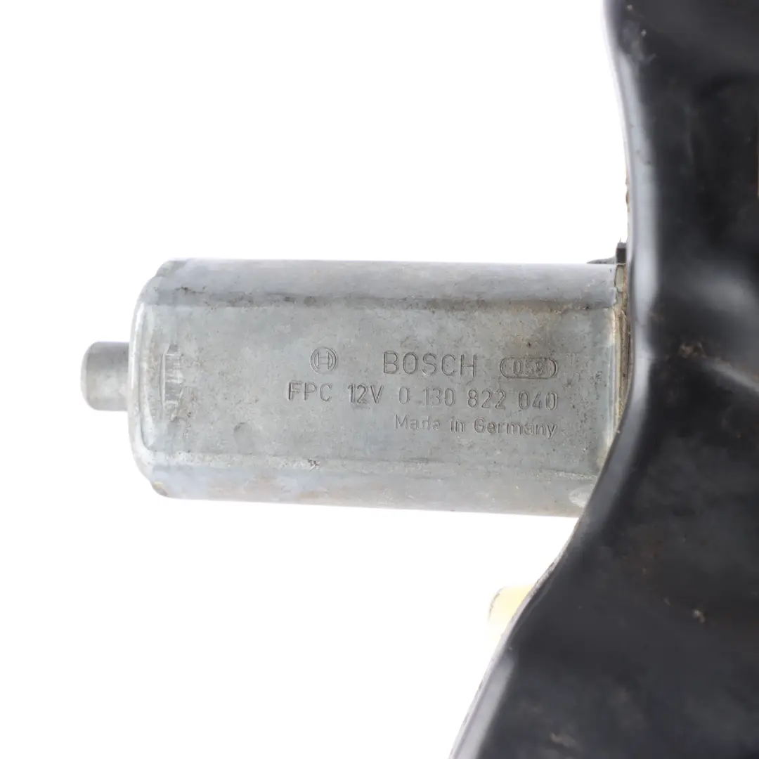 8F Moteur Mécanisme Lève Vitre Porte Arrière Droite Côté Conducteur pour Audi A5 à propos du numéro de pièce 8F0839462 Audi A5 8F Moteur Mécanisme Lève Vitre Porte Arrière Droite Côté Conducteur - SKU 8F0839462 - Numéro de pièce 8F0839462