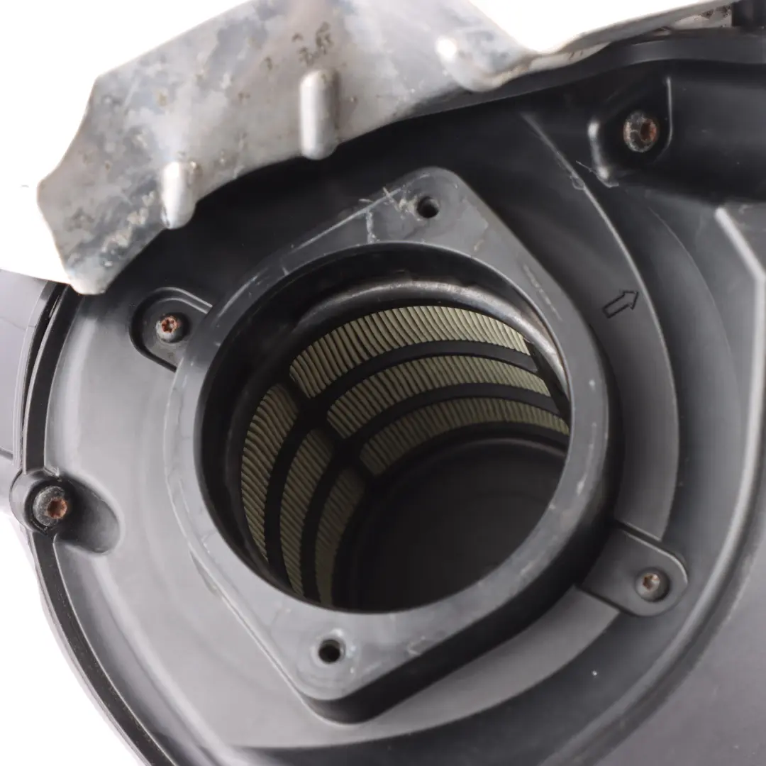 Filter Box Audi A4 B8 A5 8T 2.0 TDI Air Intake Housing Silencer to Air with Part number 8K0133837BN Air Filter Box Audi A4 B8 A5 8T 2.0 TDI Air Intake Housing Silencer - SKU 8K0133837BN - Part number 8K0133837BN