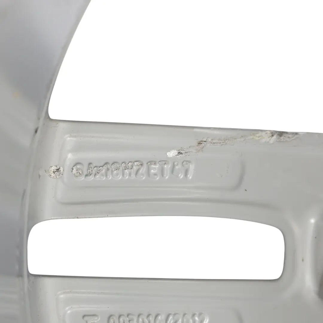 Cerchi In Lega 18" ET:47 8J Argento per Audi A4 B8 A5 8T con numero di parte 8K0601025CC Audi A4 B8 A5 8T Cerchi In Lega 18" ET:47 8J Argento - SKU 8K0601025CC-1 - Numero di parte 8K0601025CC