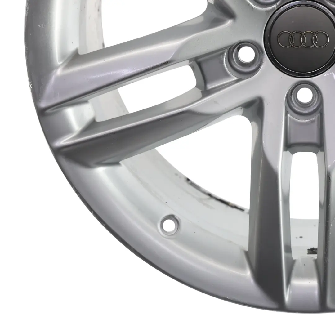Cerchi In Lega 18" ET:47 8J Argento per Audi A4 B8 A5 8T con numero di parte 8K0601025CC Audi A4 B8 A5 8T Cerchi In Lega 18" ET:47 8J Argento - SKU 8K0601025CC-1 - Numero di parte 8K0601025CC