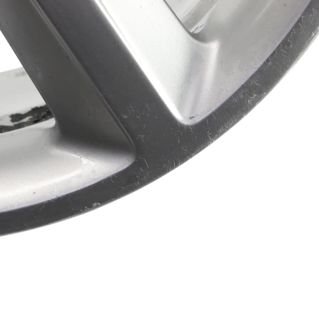 Audi A4 B8 Cerchio In Lega Argento 18" ET:47 8J Star Spoke - SKU 8K0601025Q-2 - Numero di parte 8K0601025Q