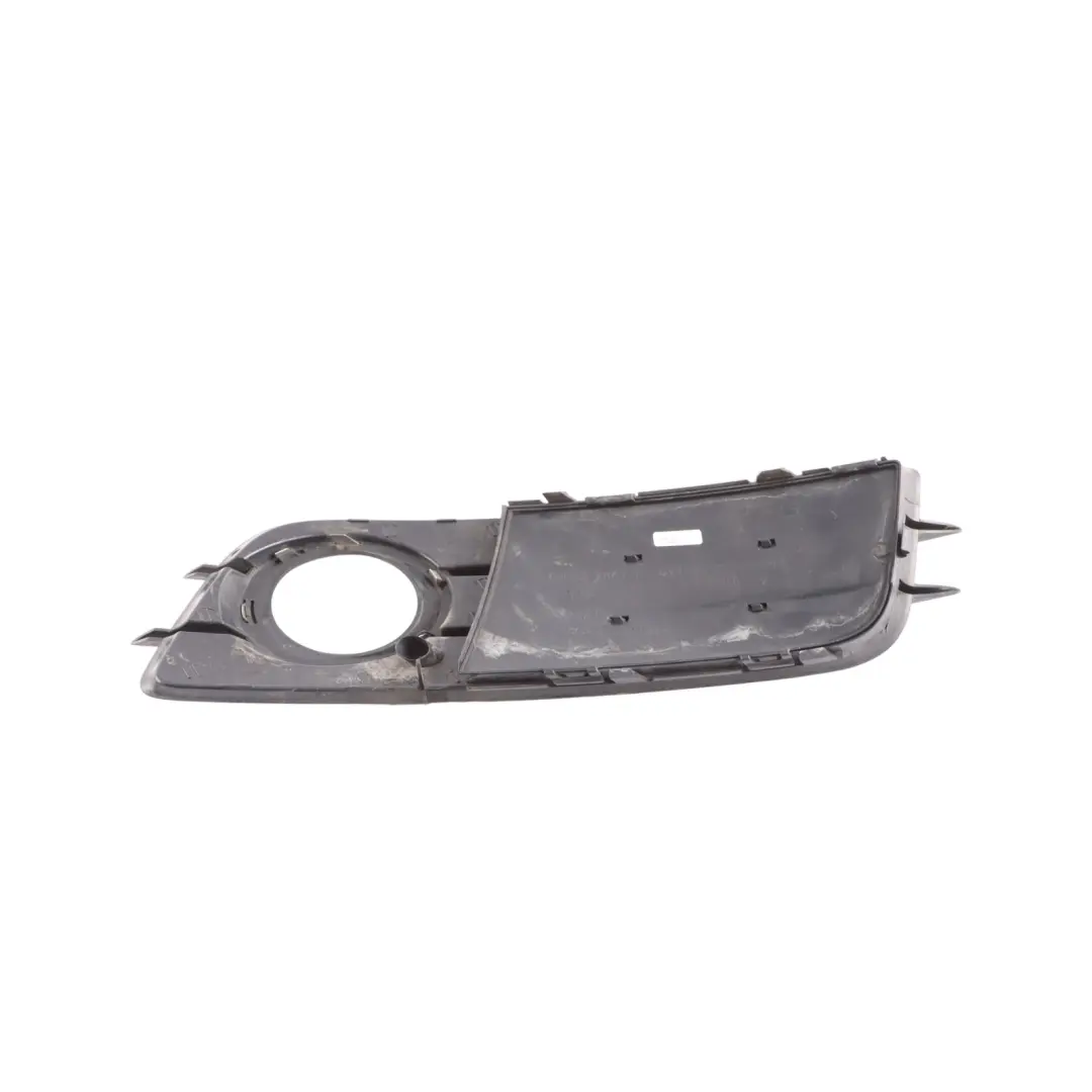 Audi A4 B8 Kratka Zderzaka Lampy Przeciwmgielnej Lewy Przód - SKU 8K0807681C - Numer Części 8K0807681C