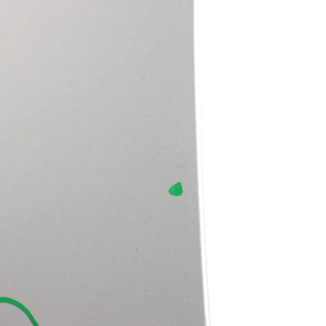 Side Panel Front Left N/S Wing Fender Cover Ice Silver Metallic - X7W to Audi A4 B8 with Part number 8K0821105J Audi A4 B8 Side Panel Front Left N/S Wing Fender Cover Ice Silver Metallic - X7W - SKU 8K0821105J-ICS - Part number 8K0821105J