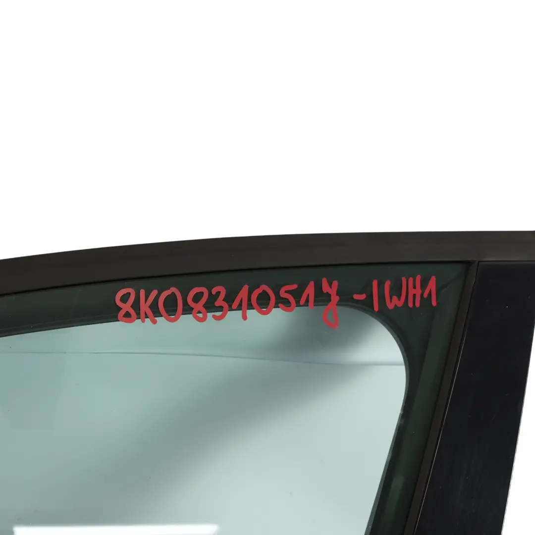 Porta Anteriore Sinistra Pannello Ibis White - Y9C per Audi A4 B8 con numero di parte 8K0831051J Audi A4 B8 Porta Anteriore Sinistra Pannello Ibis White - Y9C - SKU 8K0831051J-IWH1 - Numero di parte 8K0831051J