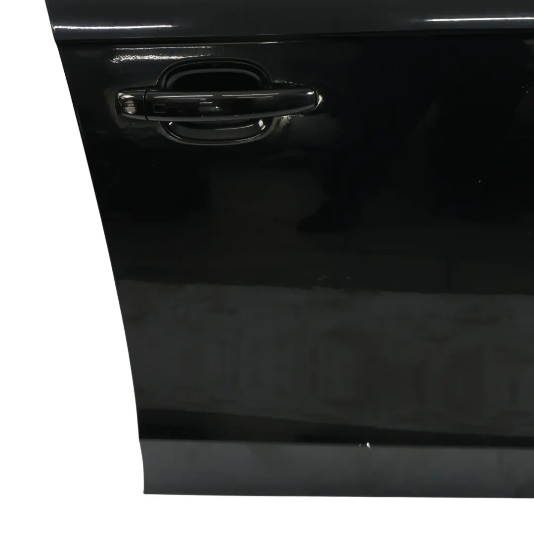 Tür Vorne Rechts Brilliant Black Schwarz Metallic - Y9B für Audi A4 B8 mit Teilenummer 8K0831052J Audi A4 B8 Tür Vorne Rechts Brilliant Black Schwarz Metallic - Y9B - SKU 8K0831052J-BBL1 - Teilenummer 8K0831052J
