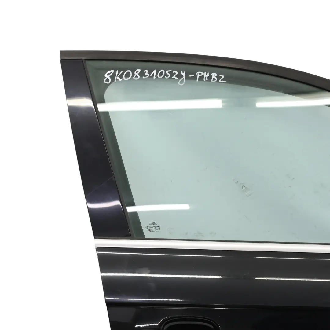 Porta Anteriore Destra Brilliant Black Metallic - LY9B per Audi A4 B8 con numero di parte 8K0831052J Audi A4 B8 Porta Anteriore Destra Brilliant Black Metallic - LY9B - SKU 8K0831052J-PHB2 - Numero di parte 8K0831052J
