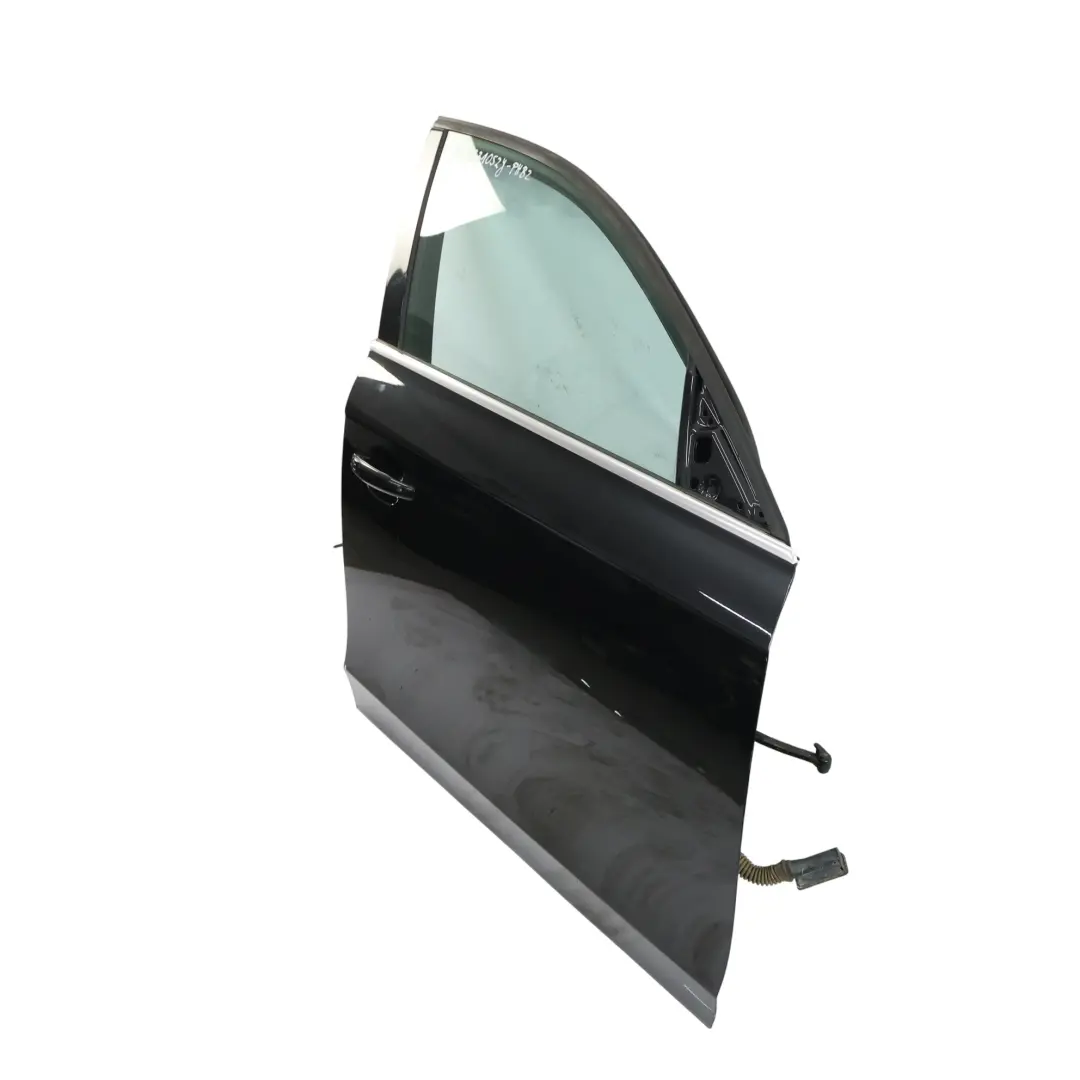 Front Door Right O/S Brilliant Black Metallic - LY9B to Audi A4 B8 with Part number 8K0831052J Audi A4 B8 Front Door Right O/S Brilliant Black Metallic - LY9B - SKU 8K0831052J-PHB2 - Part number 8K0831052J