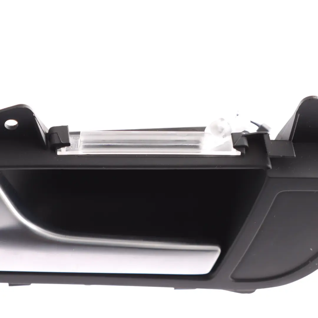 Poignée Porte Arrière Gauche Argentée pour Audi A4 B8 à propos du numéro de pièce 8K0839019E Audi A4 B8 Poignée Porte Arrière Gauche Argentée - SKU 8K0839019-1 - Numéro de pièce 8K0839019E