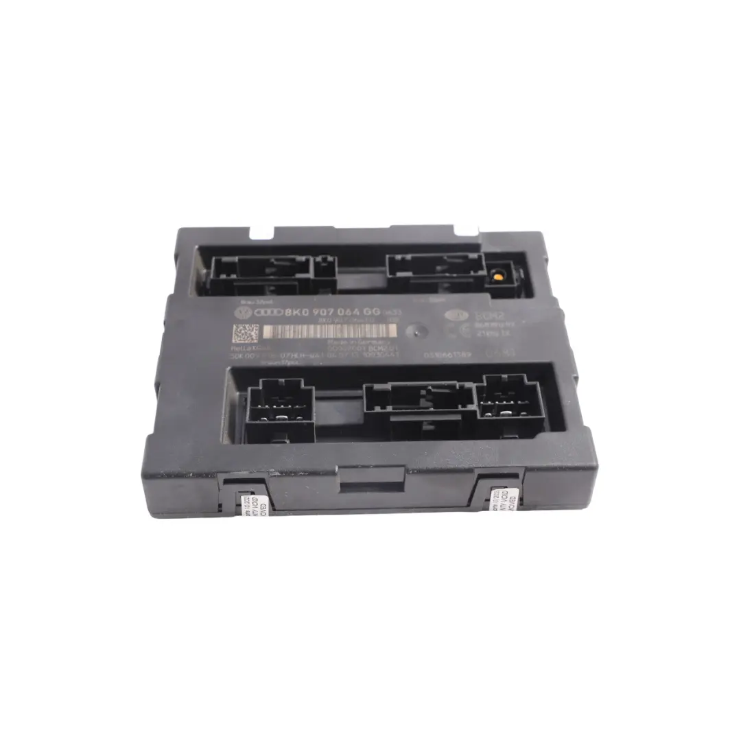 Body Control Comfort Unit Module BCM Convenience Unit ECU to Audi A4 B8 with Part number 8K0907064GG Audi A4 B8 Body Control Comfort Unit Module BCM Convenience Unit ECU - SKU 8K0907064GG - Part number 8K0907064GG