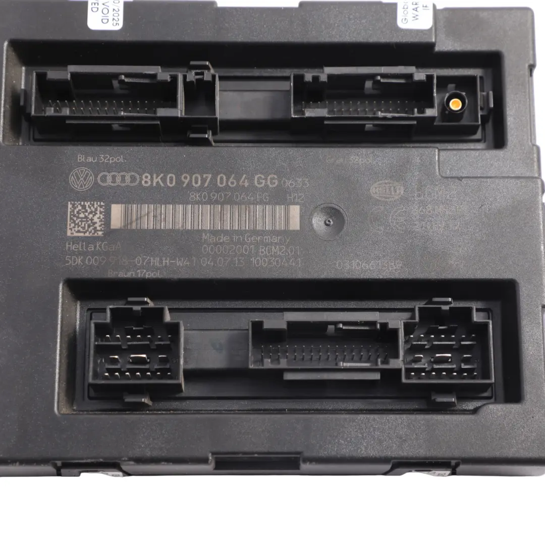 Body Control Comfort Unit Module BCM Convenience Unit ECU to Audi A4 B8 with Part number 8K0907064GG Audi A4 B8 Body Control Comfort Unit Module BCM Convenience Unit ECU - SKU 8K0907064GG - Part number 8K0907064GG