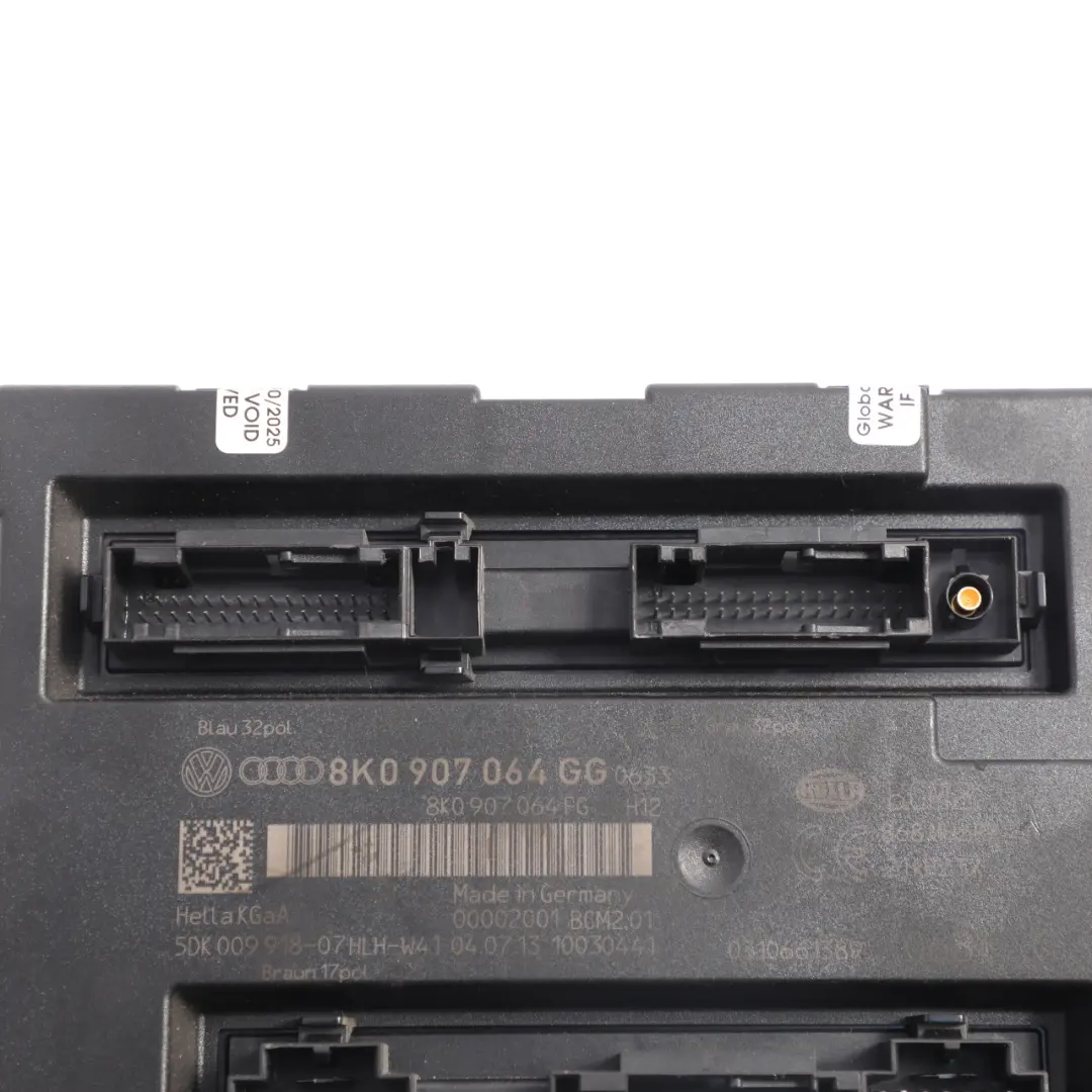 Body Control Comfort Unit Module BCM Convenience Unit ECU to Audi A4 B8 with Part number 8K0907064GG Audi A4 B8 Body Control Comfort Unit Module BCM Convenience Unit ECU - SKU 8K0907064GG - Part number 8K0907064GG