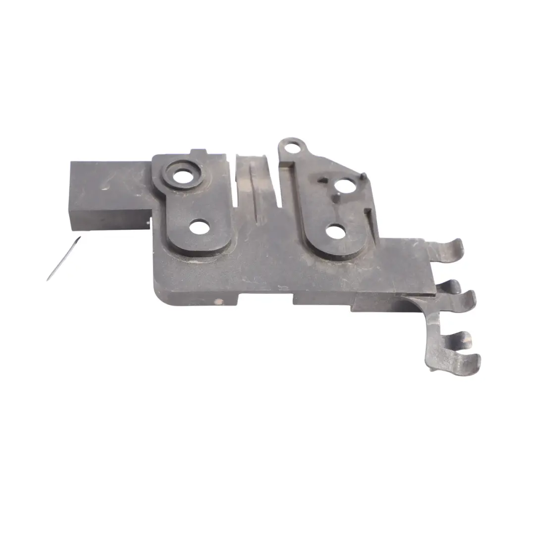 Lambda Probe Sensor Bracket Mount Holder Diesel Engine to Audi A4 B8 with Part number 8K0907297B Audi A4 B8 Lambda Probe Sensor Bracket Mount Holder Diesel Engine - SKU 8K0907297B - Part number 8K0907297B