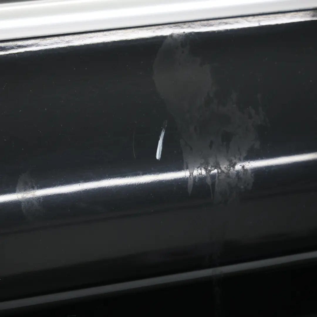 Door Right O/S Brilliant Black Metallic - Y9B to Audi A4 B8 Limousine Rear with Part number 8K5833052D Audi A4 B8 Limousine Rear Door Right O/S Brilliant Black Metallic - Y9B - SKU 8K5833052D-BBL1 - Part number 8K5833052D