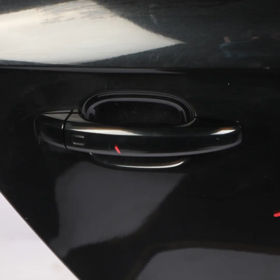 Puerta Trasera Derecha Negro Phantom Z9Y para Audi A4 B8 Limousine con número de pieza 8K5833052D Audi A4 B8 Limousine Puerta Trasera Derecha Negro Phantom Z9Y - SKU 8K5833052D-PHB - Número de pieza 8K5833052D