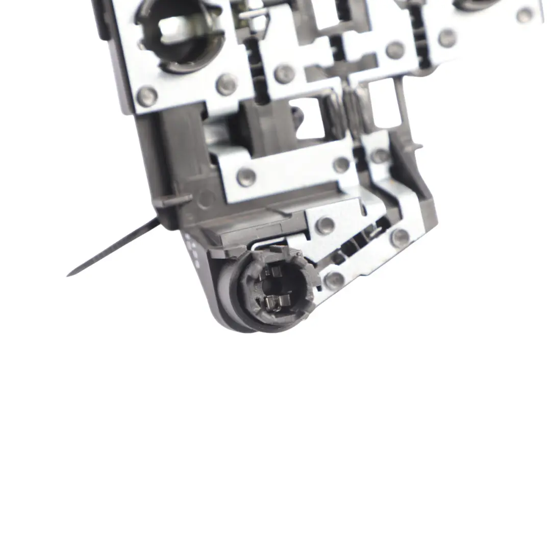 Tylna Lampa Wewnętrzne Mocowanie Żarówki Lewy Tył do Audi A4 B8 o numerze 8K5945257B Audi A4 B8 Tylna Lampa Wewnętrzne Mocowanie Żarówki Lewy Tył - SKU 8K5945257B - Numer Części 8K5945257B
