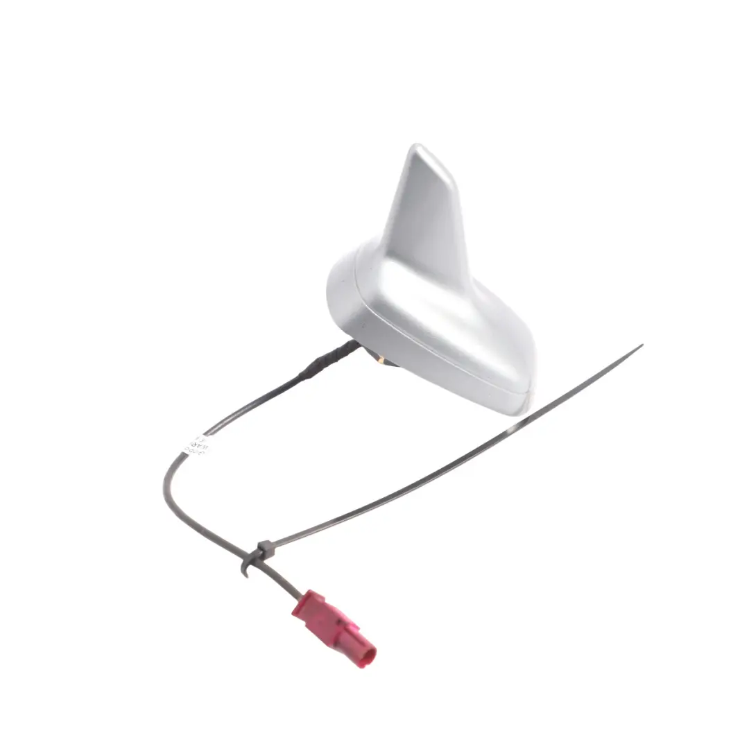 Roof Aerial GPS Antenna Shark Amplifier Monza Silver - X7V to Audi A4 B8 with Part number 8K9035503D Audi A4 B8 Roof Aerial GPS Antenna Shark Amplifier Monza Silver - X7V - SKU 8K9035503D-MSIL - Part number 8K9035503D