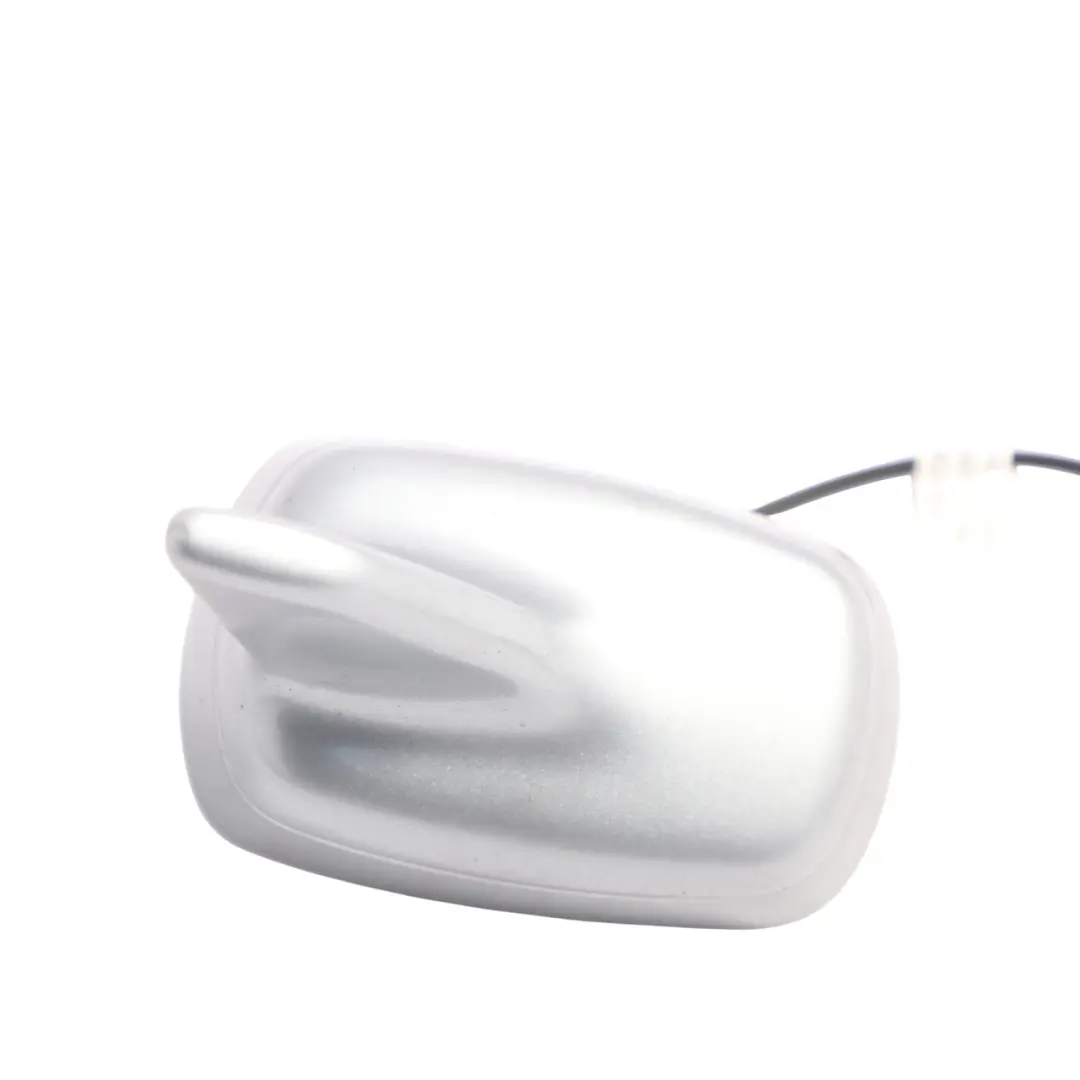Audi A4 B8 Roof Aerial GPS Antenna Shark Amplifier Monza Silver - X7V - SKU 8K9035503D-MSIL - Part number 8K9035503D