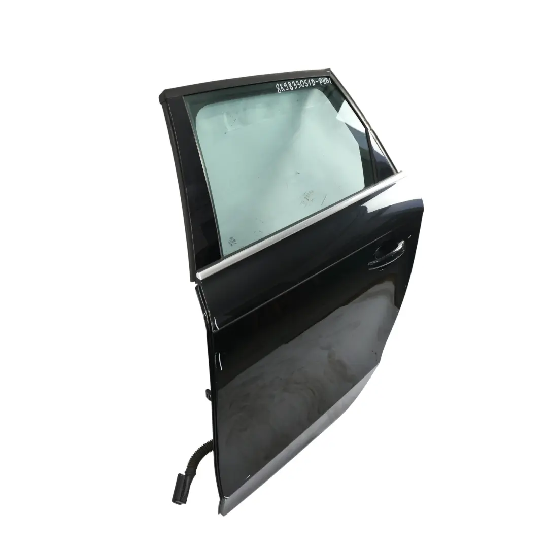 Arrière Gauche Phantom Black Noir - Z9Y pour Audi A4 A8 Avant Porte à propos du numéro de pièce 8K9833051D Audi A4 A8 Avant Porte Arrière Gauche Phantom Black Noir - Z9Y - SKU 8K9833051D-PHB1 - Numéro de pièce 8K9833051D