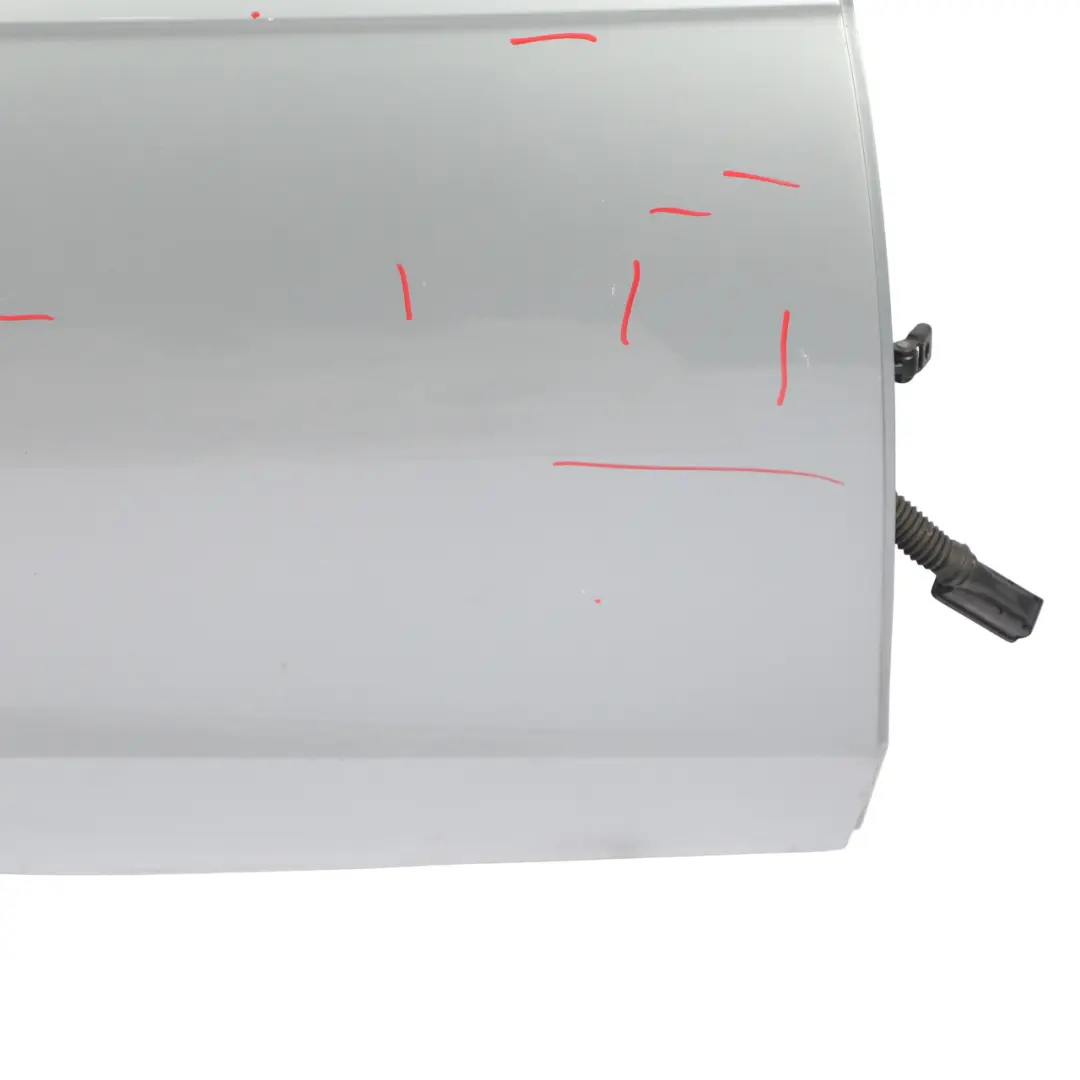 Door Right O/S Monza Silver Metallic - X7V to Audi A4 B8 Avant Rear with Part number 8K9833052D Audi A4 B8 Avant Rear Door Right O/S Monza Silver Metallic - X7V - SKU 8K9833052D-MSIL - Part number 8K9833052D