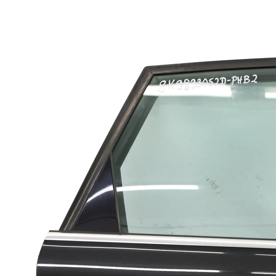 Drzwi Tylne Prawe Brilliant Black - LY9B do Audi A4 A8 Avant o numerze 8K9833052D Audi A4 A8 Avant Drzwi Tylne Prawe Brilliant Black - LY9B - SKU 8K9833052D-PHB2 - Numer Części 8K9833052D