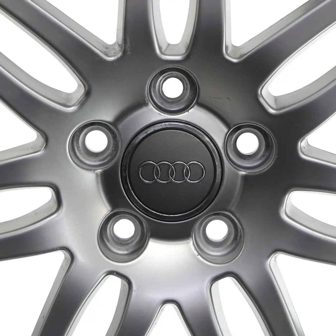 Felga Aluminiowa Srebrna 18" 7,5J ET:54 do Audi A3 8P o numerze 8P0601025BA Audi A3 8P Felga Aluminiowa Srebrna 18" 7,5J ET:54 - SKU 8P0601025BA-1 - Numer Części 8P0601025BA