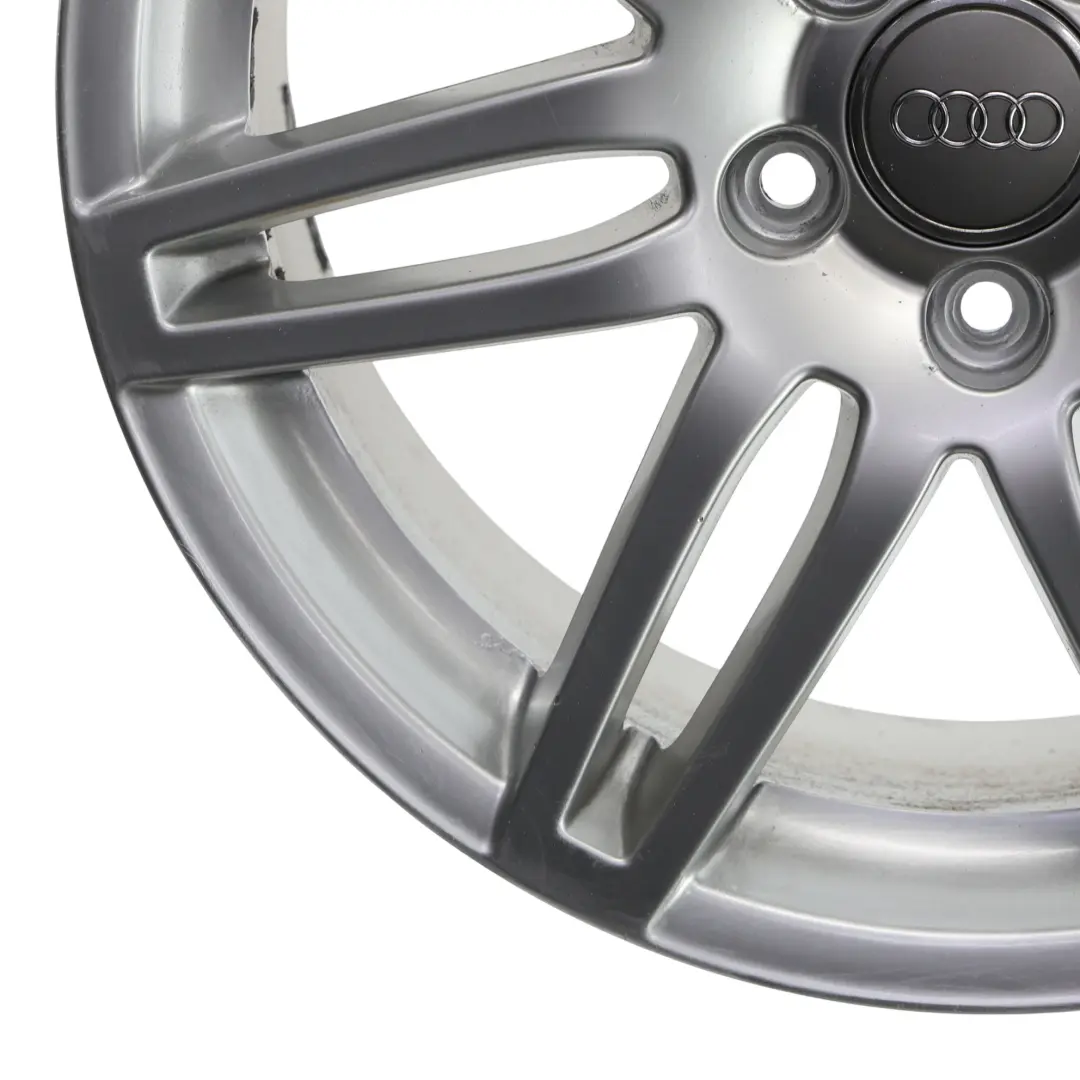 Srebrna Felga Aluminiowa 18" 7,5J ET:54 do Audi A3 8P o numerze 8P0601025BA Audi A3 8P Srebrna Felga Aluminiowa 18" 7,5J ET:54 - SKU 8P0601025BA-5 - Numer Części 8P0601025BA