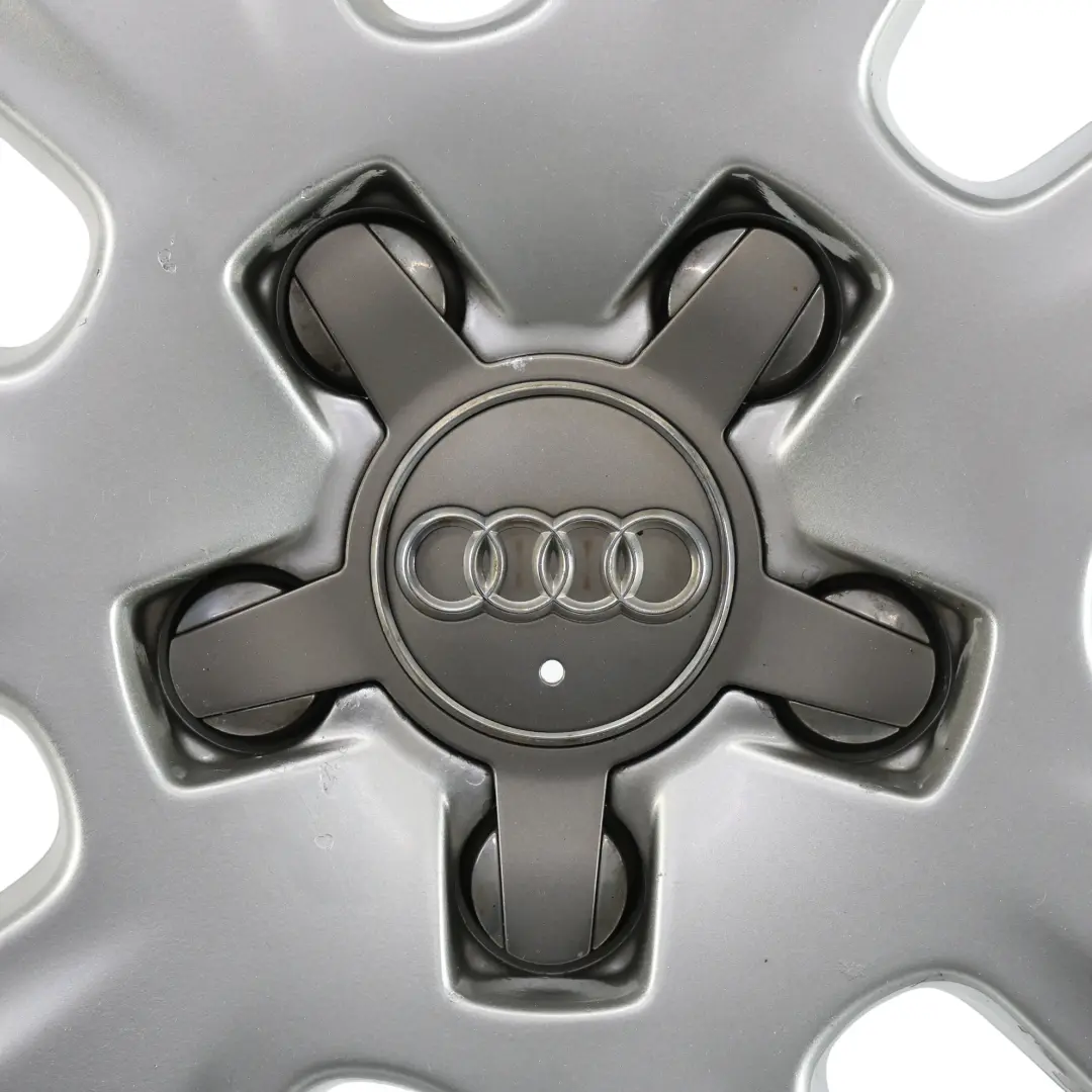 Llanta De Aleación Plateada De 16" 6,5J ET:50 para Audi A3 8P con número de pieza 8P0601025BJ Audi A3 8P Llanta De Aleación Plateada De 16" 6,5J ET:50 - SKU 8P0601025BJ-4 - Número de pieza 8P0601025BJ