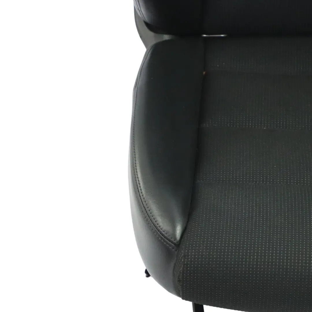 Türen S-Line Vordersitz Sitz Stoff Leder Seele Schwarz Links für Audi A3 8P 3 mit Teilenummer 8P0881805DE Audi A3 8P 3 Türen S-Line Vordersitz Sitz Stoff Leder Seele Schwarz Links - SKU 8P0881805DE - Teilenummer 8P0881805DE