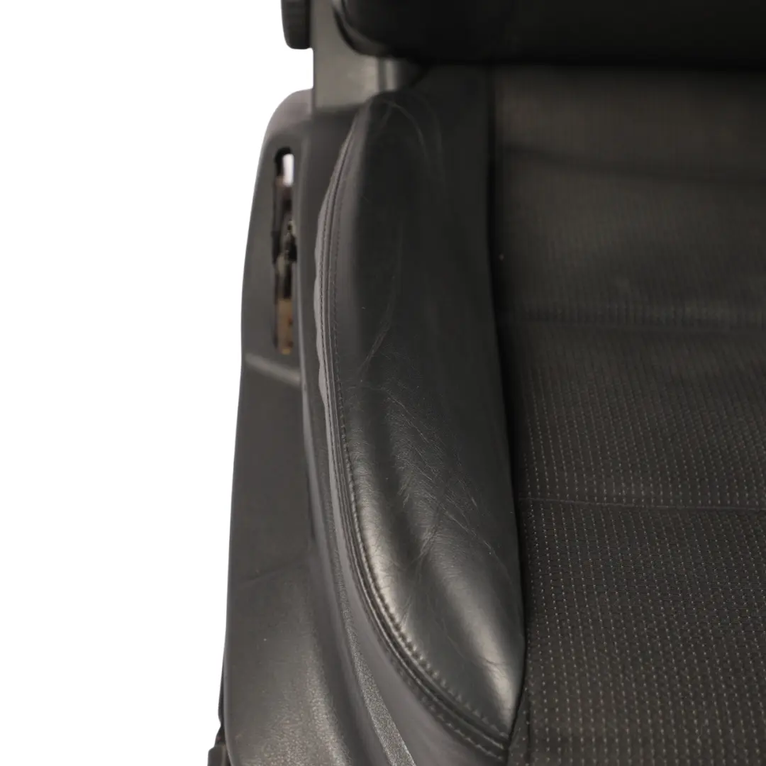 5D S-Line Front Seat Sport Leather Soul Black Right O/S to Audi A3 8P with Part number 8P0881806CT Audi A3 8P 5D S-Line Front Seat Sport Leather Soul Black Right O/S - SKU 8P0881806CT-1 - Part number 8P0881806CT