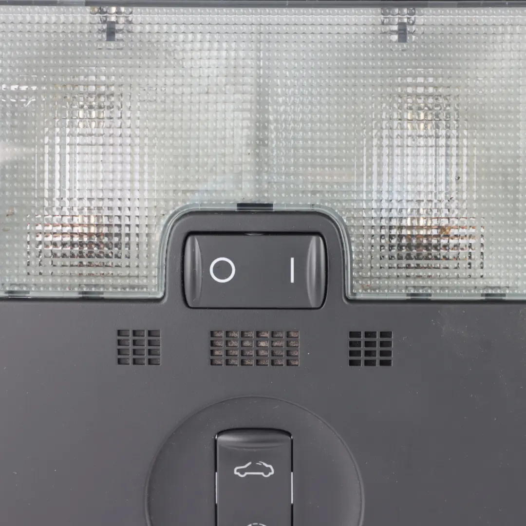 Audi A3 8P Interior Roof Cabin Reading Lamp Courtesy Light Front - SKU 8P0951177-5 - Part number 8P0951177