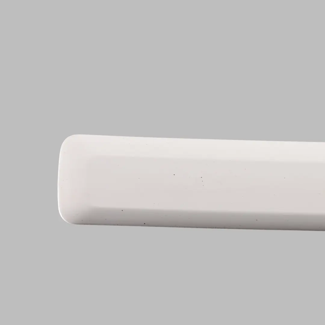 Moldura Superior Puerta Delantera Izquierda Blanco Ibis Y9C para Audi A3 8P con número de pieza 8P4853953A Audi A3 8P Moldura Superior Puerta Delantera Izquierda Blanco Ibis Y9C - SKU 8P4853953A-IWH - Número de pieza 8P4853953A
