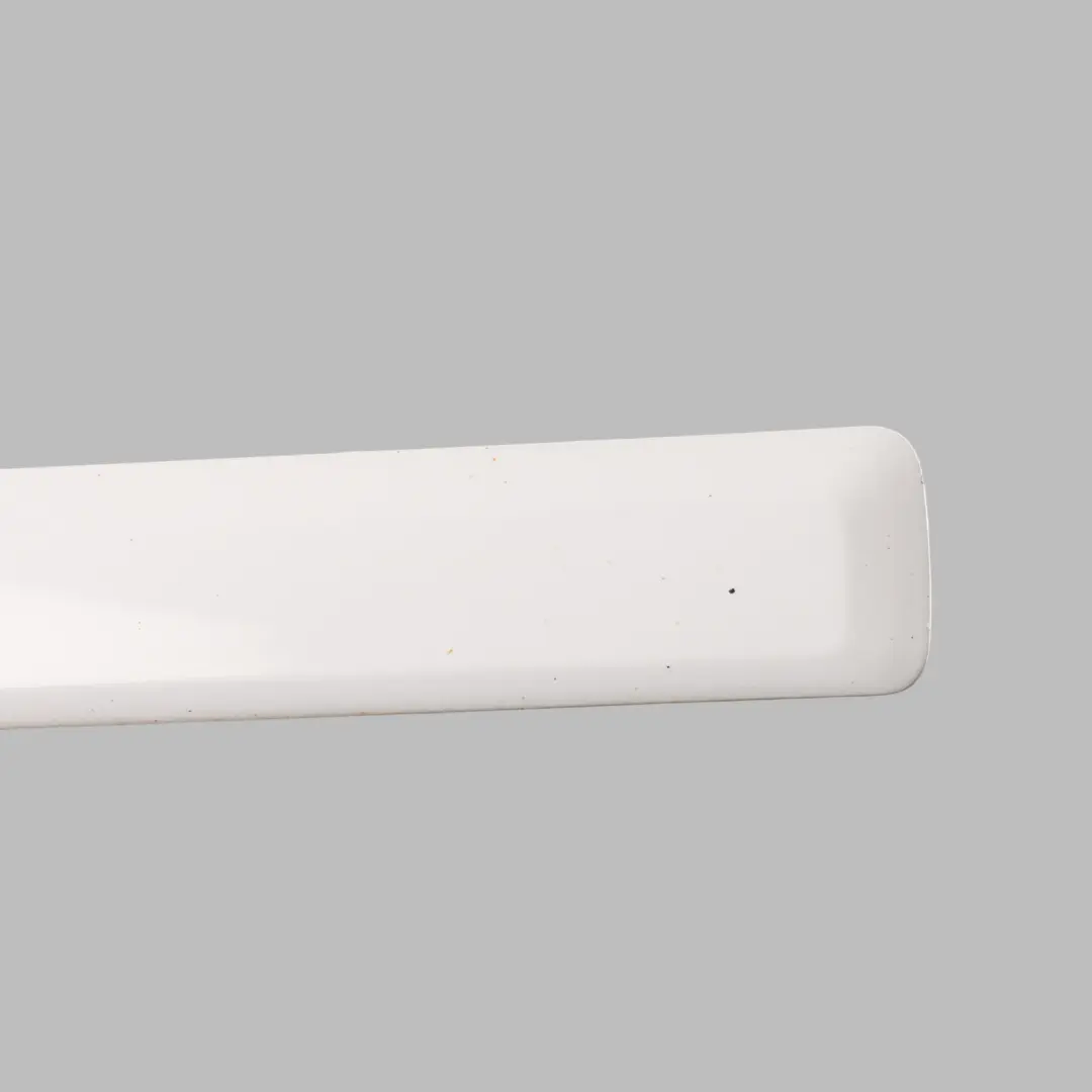 Audi A3 8P Sportback Moldura Puerta Delantera Derecha Blanco Ibis Y9C - SKU 8P4853954A-IWH - Número de pieza 8P4853954A