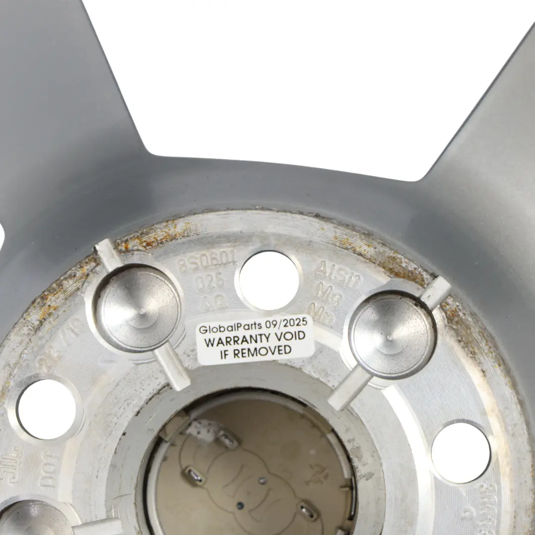 8S Silver Wheel Alloy Rim 19" 9J ET:52 Star Spoke to Audi TT FV with Part number 8S0601025AQ Audi TT FV 8S Silver Wheel Alloy Rim 19" 9J ET:52 Star Spoke - SKU 8S0601025AQ-1 - Part number 8S0601025AQ