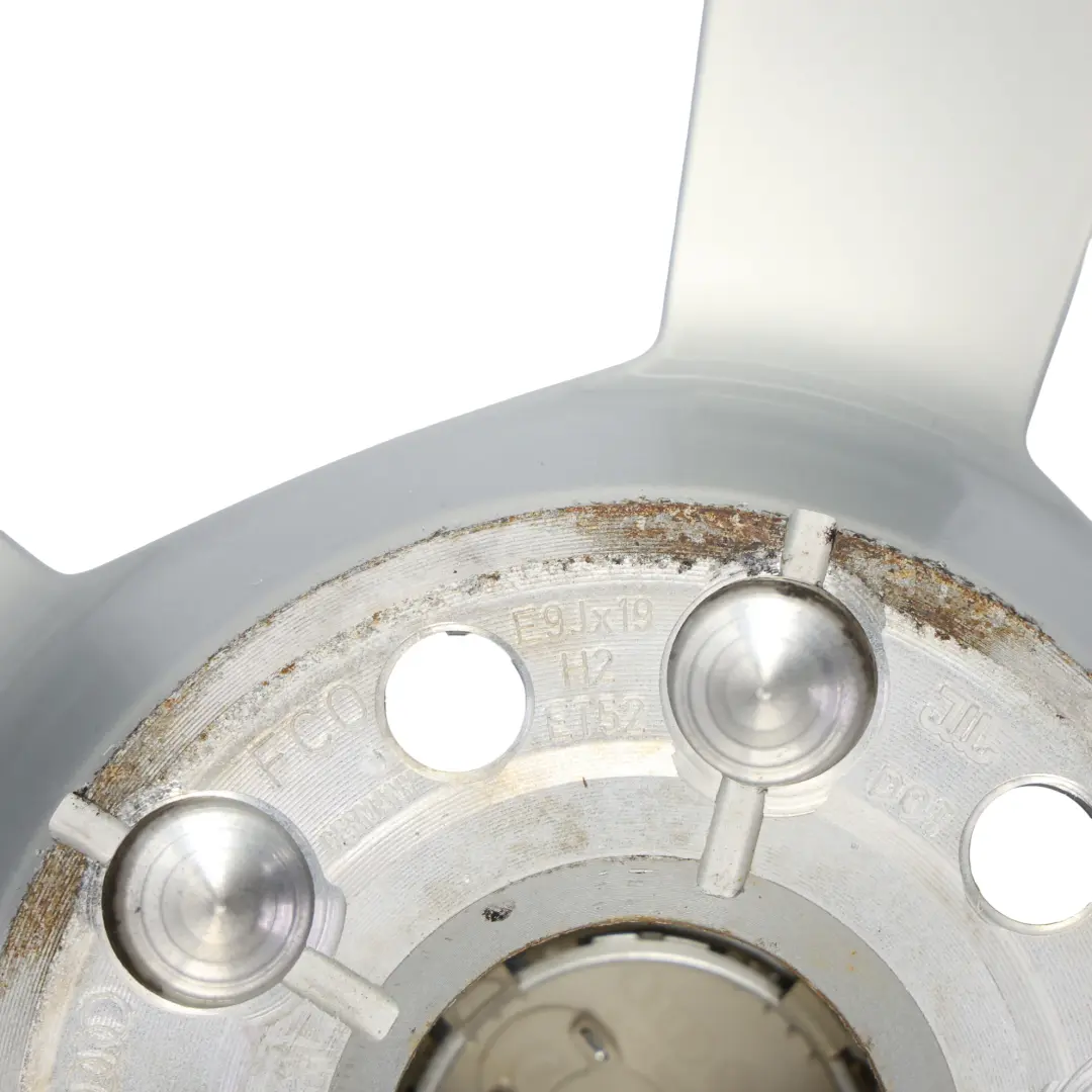 Audi TT FV 8S Silver Wheel Alloy Rim 19" 9J ET:52 Star Spoke - SKU 8S0601025AQ-2 - Part number 8S0601025AQ