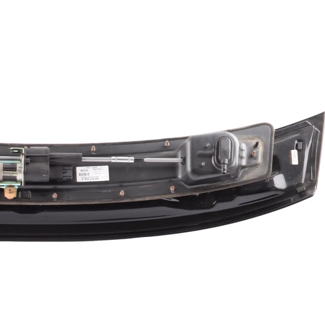 Heck Spoiler Klappe Raum Elektrische Verkleidung Mythisch Schwarz-Y9T für Audi TT FV mit Teilenummer 8S0827934C Audi TT FV Heck Spoiler Klappe Raum Elektrische Verkleidung Mythisch Schwarz-Y9T - SKU 8S0827934C-MYB - Teilenummer 8S0827934C