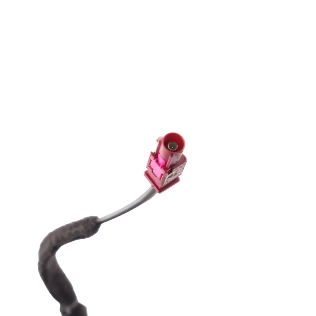 Antena Amplificador Aleta De Tiburón Top Aerial para Audi A5 8T con número de pieza 8T0035503D Audi A5 8T Antena Amplificador Aleta De Tiburón Top Aerial - SKU 8T0035503D - Número de pieza 8T0035503D