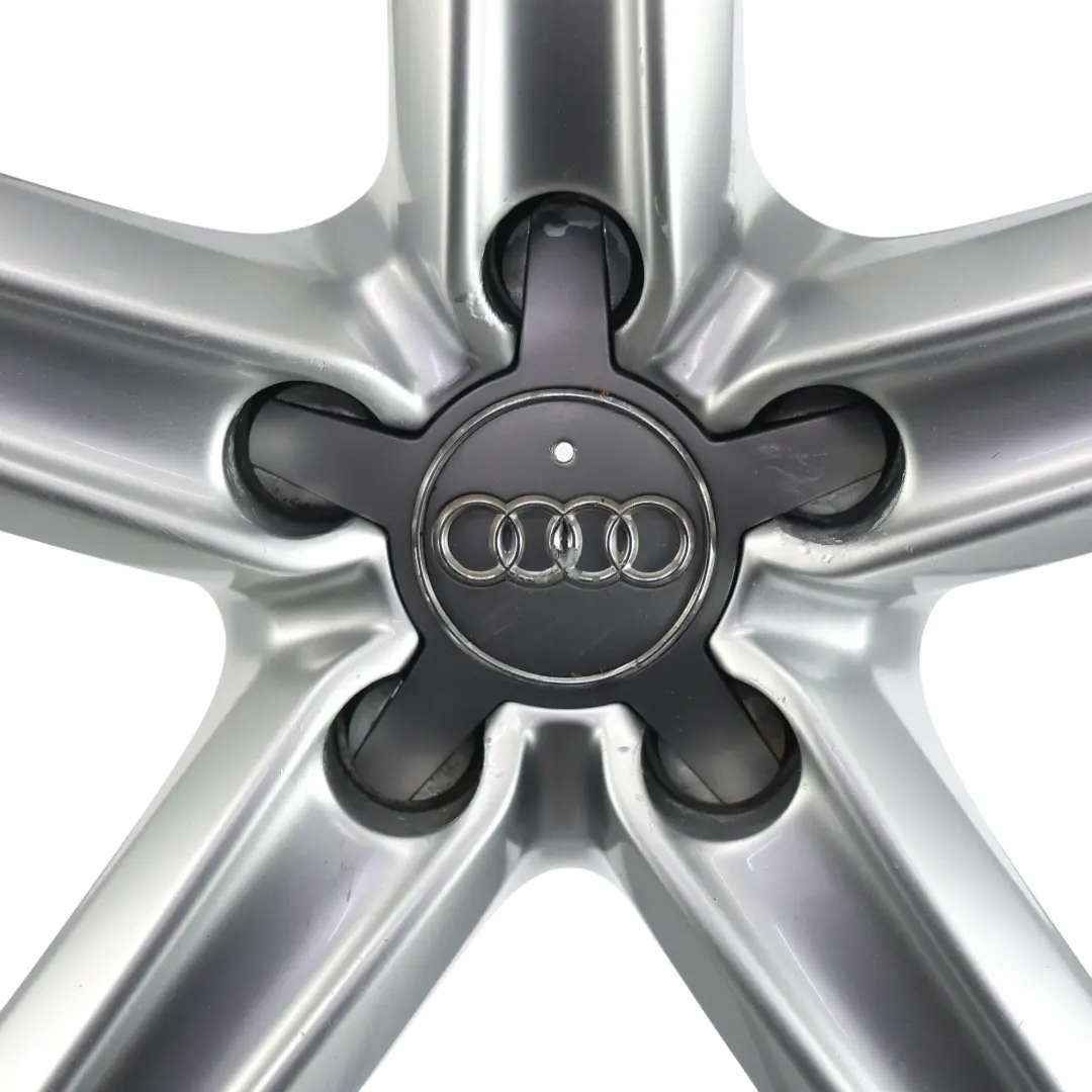 Audi A5 8T Felga Aluminiowa Srebrna 17" 7,5J ET:28 - SKU 8T0601025BQ-2 - Numer Części 8T0601025BQ