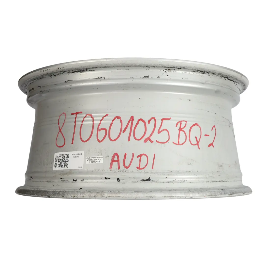 Audi A5 8T Felga Aluminiowa Srebrna 17" 7,5J ET:28 - SKU 8T0601025BQ-2 - Numer Części 8T0601025BQ