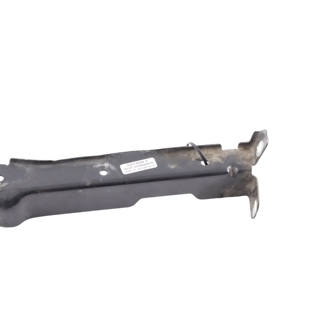 Supporto Staffa Montaggio Parafango Anteriore Sinistro per Audi A5 S5 8T con numero di parte 8T0821135C Audi A5 S5 8T Supporto Staffa Montaggio Parafango Anteriore Sinistro - SKU 8T0821135C - Numero di parte 8T0821135C