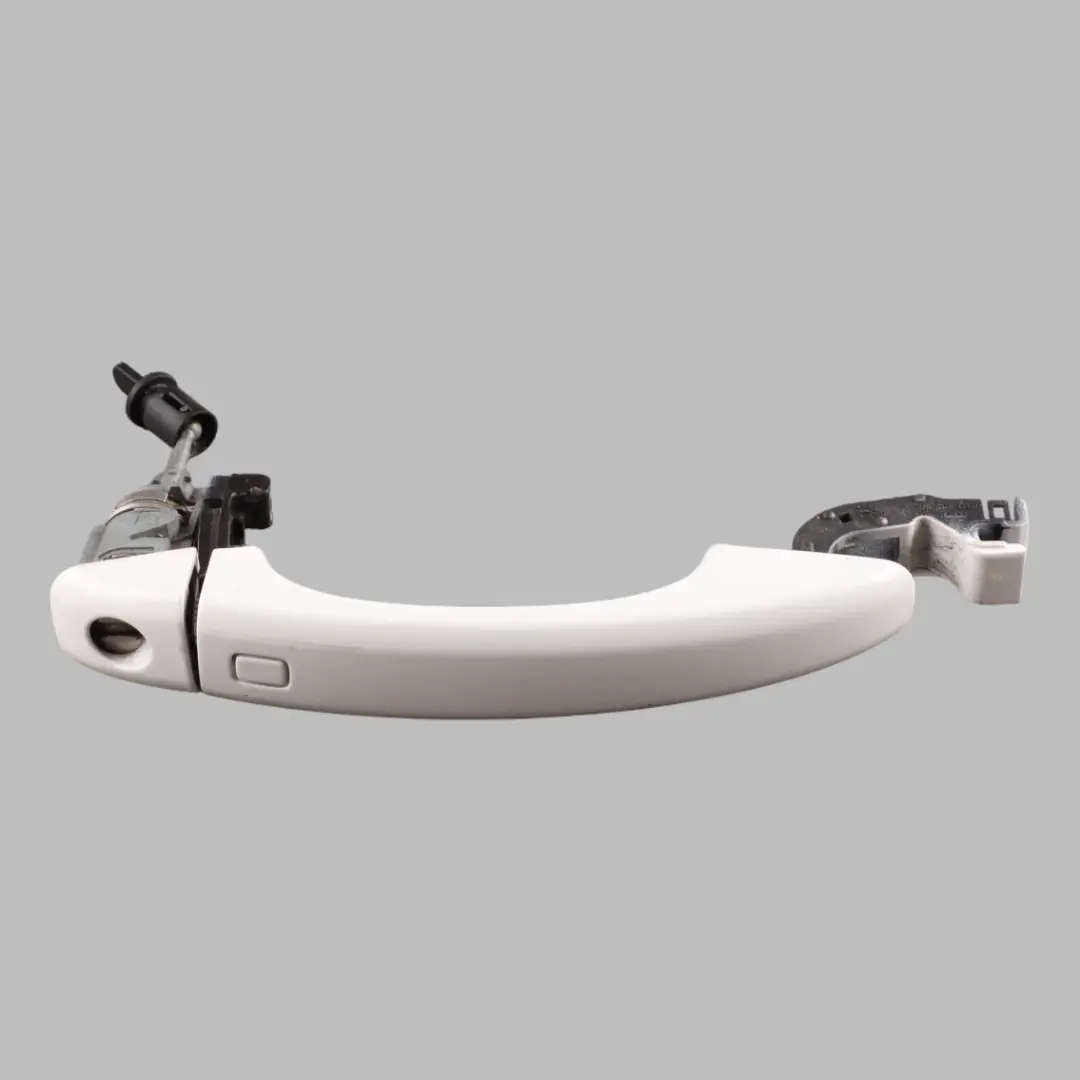 Door Grab Handle Opener Trim Front Right O/S Ibis White - Y9C to Audi A5 8T with Part number 8T0837205 Audi A5 8T Door Grab Handle Opener Trim Front Right O/S Ibis White - Y9C - SKU 8T0837205-IWH - Part number 8T0837205