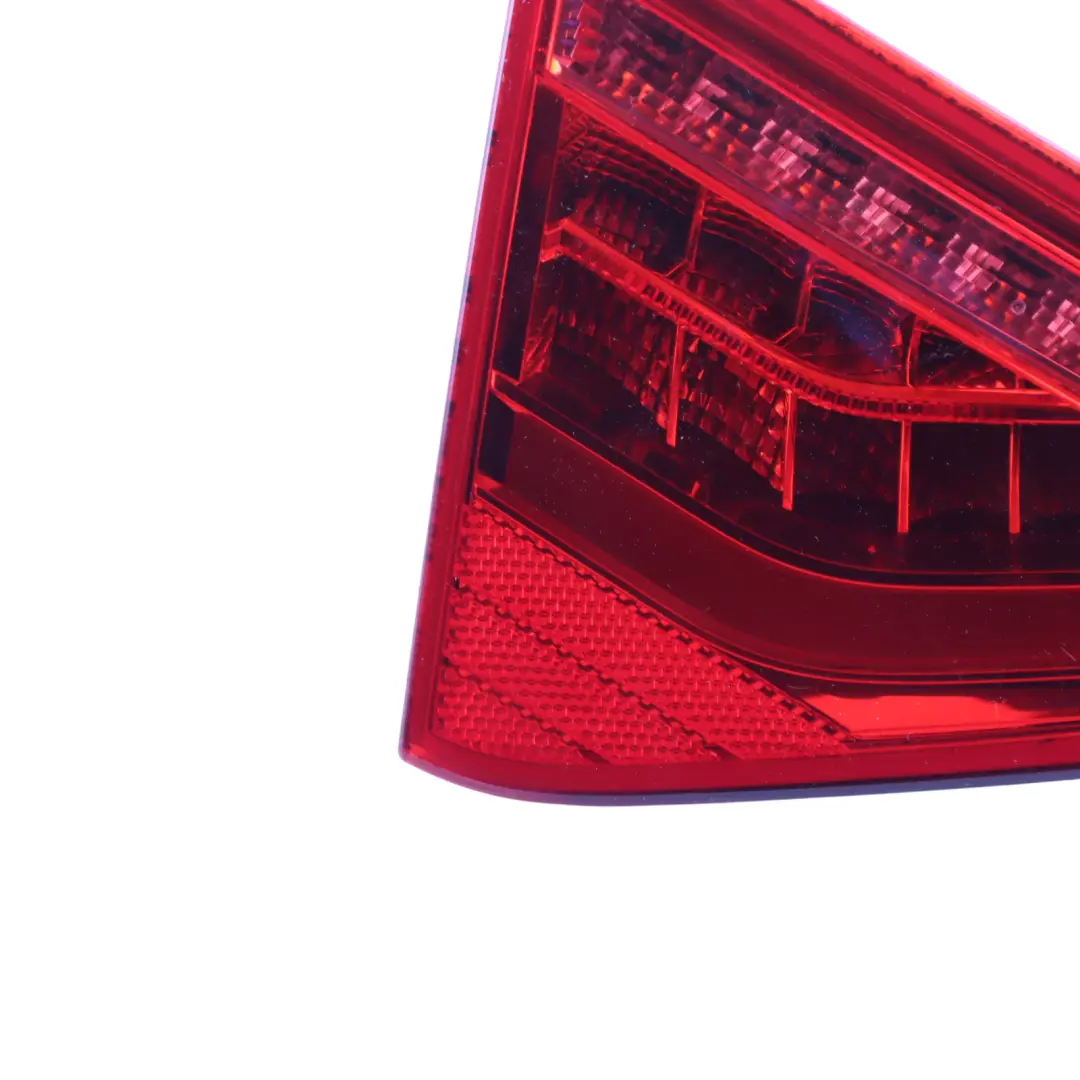 posteriore bagagliaio portellone Luce interna sinistra per Audi A5 8T con numero di parte 8T0945093C Audi A5 8T posteriore bagagliaio portellone Luce interna sinistra - SKU 8T0945093C - Numero di parte 8T0945093C