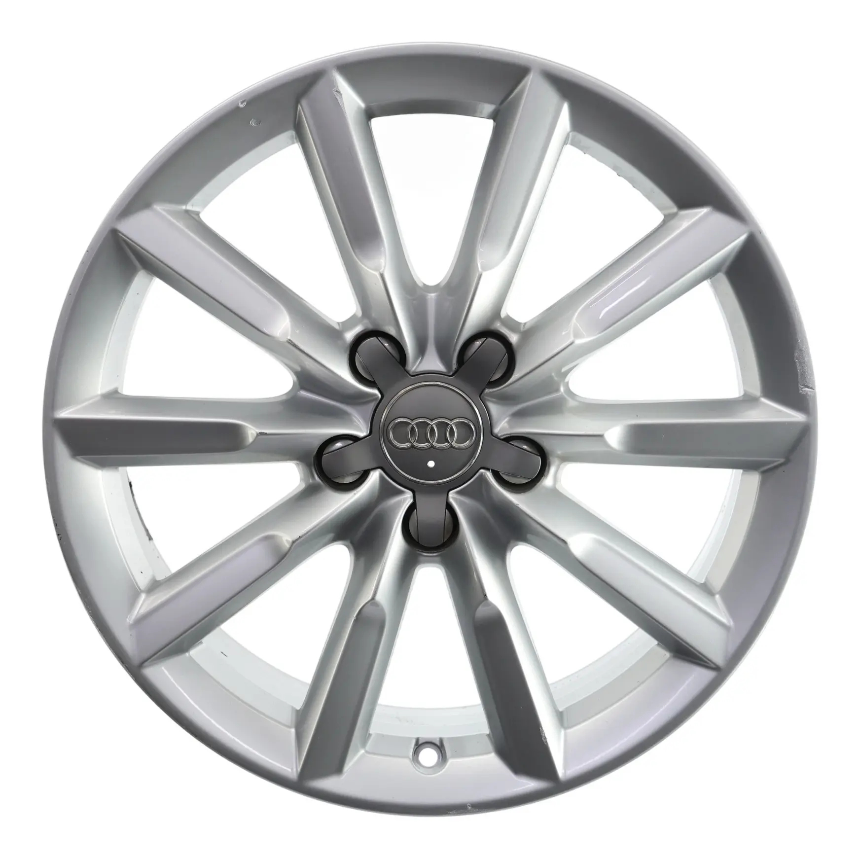 Audi Q3 8U Silberne Leicht Metall Felge 17" 7J ET:43 8U0601025S