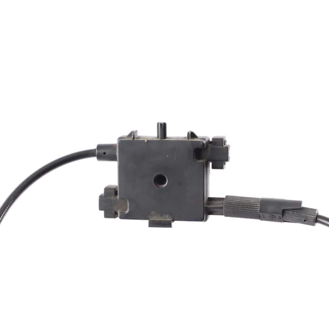 Front Bonnet Bowden Cable Release Lock Linkage Center to Audi Q3 8U with Part number 8U0823531 Audi Q3 8U Front Bonnet Bowden Cable Release Lock Linkage Center - SKU 8U0823531 - Part number 8U0823531