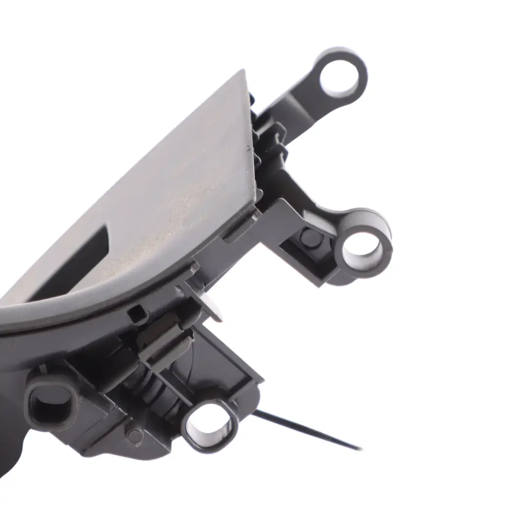 Interior Manija De La Puerta Trasera Derecha O / S para Audi Q3 8U con número de pieza 8U0867372A Audi Q3 8U Interior Manija De La Puerta Trasera Derecha O / S - SKU 8U0867372A - Número de pieza 8U0867372A