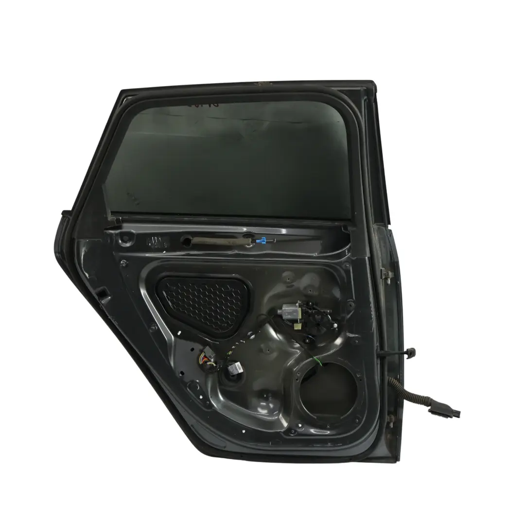 Audi A3 8V Puerta Trasera Izquierda Gris Daytona Metalizado - Z7S - SKU 8V4833051B-DGR - Número de pieza 8V4833051B