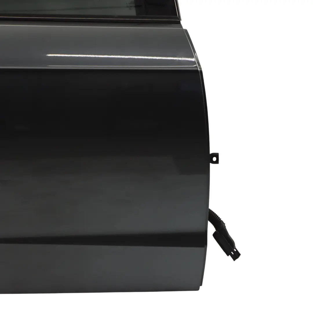 Sportback Porta Posteriore Destra Daytona Grey Metallic - Z7S per Audi A3 8V con numero di parte 8V4833052B Audi A3 8V Sportback Porta Posteriore Destra Daytona Grey Metallic - Z7S - SKU 8V4833052B-DGR1 - Numero di parte 8V4833052B