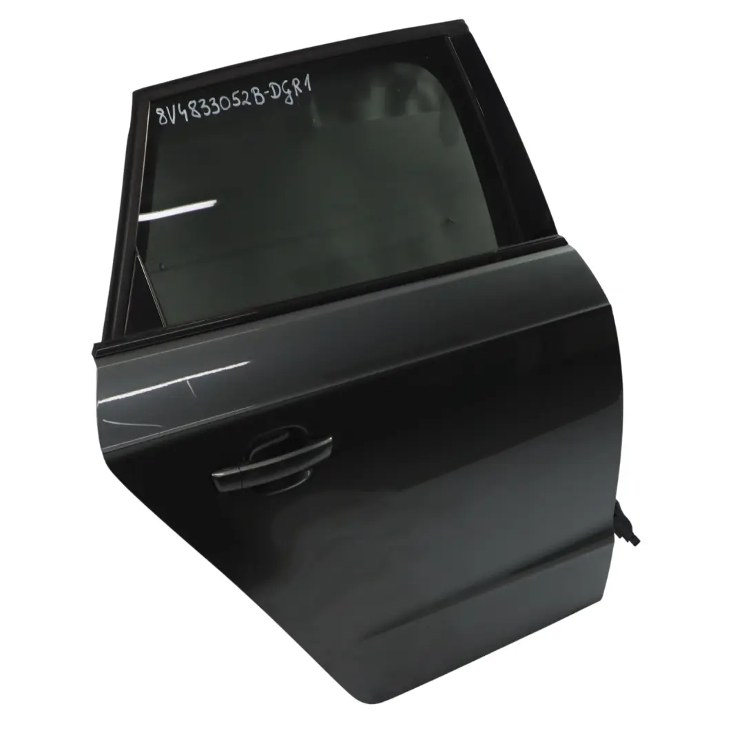 Sportback Porta Posteriore Destra Daytona Grey Metallic - Z7S per Audi A3 8V con numero di parte 8V4833052B Audi A3 8V Sportback Porta Posteriore Destra Daytona Grey Metallic - Z7S - SKU 8V4833052B-DGR1 - Numero di parte 8V4833052B